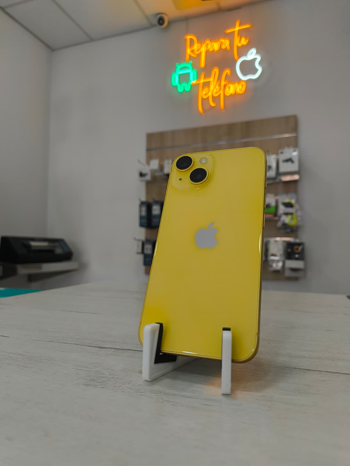14 256 amarillo iPhone 14 256GB Amarillo - Imagen 1
