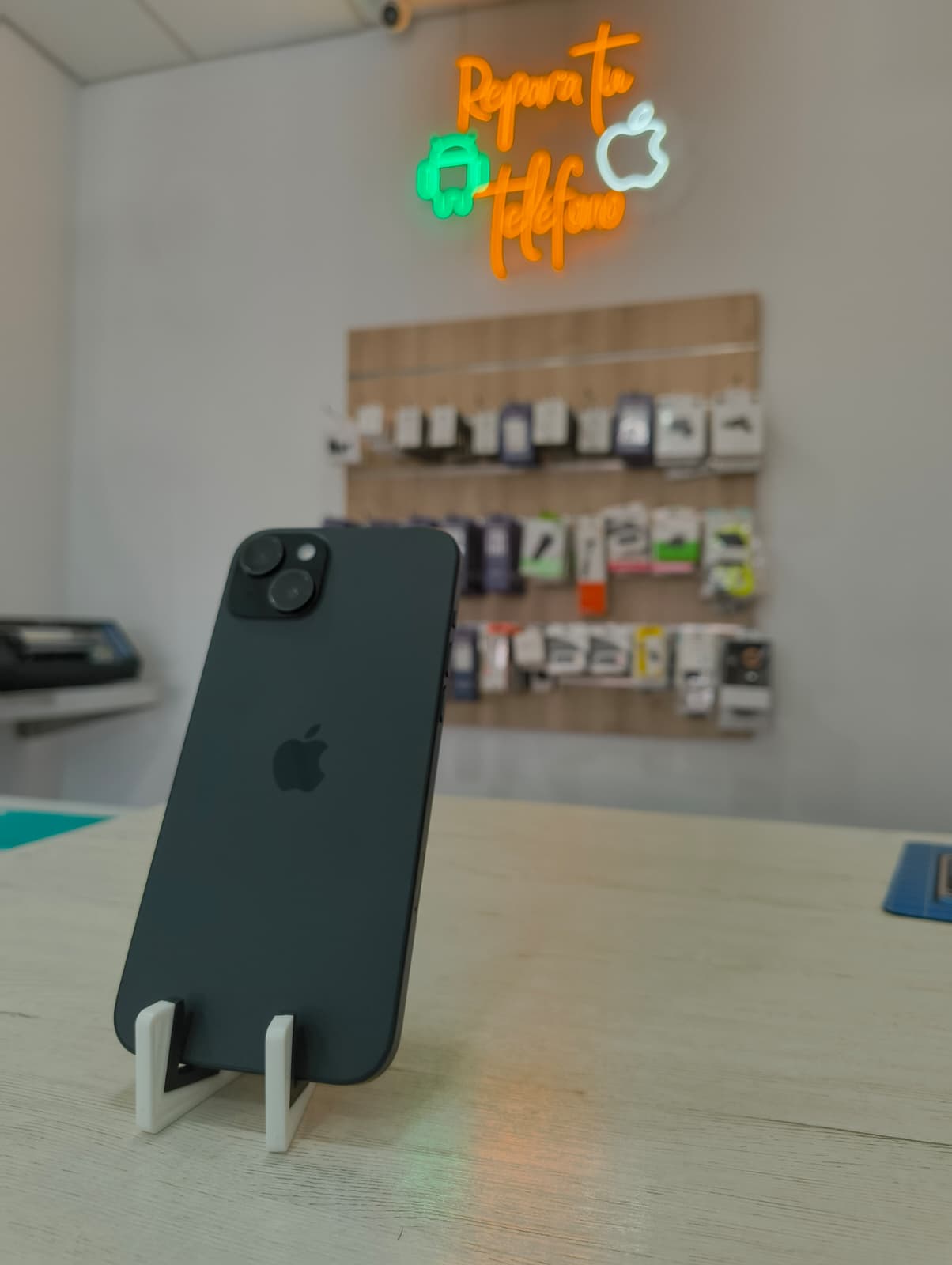 15 plus 1 iPhone 15 Plus 128 GB Negro - Imagen 1